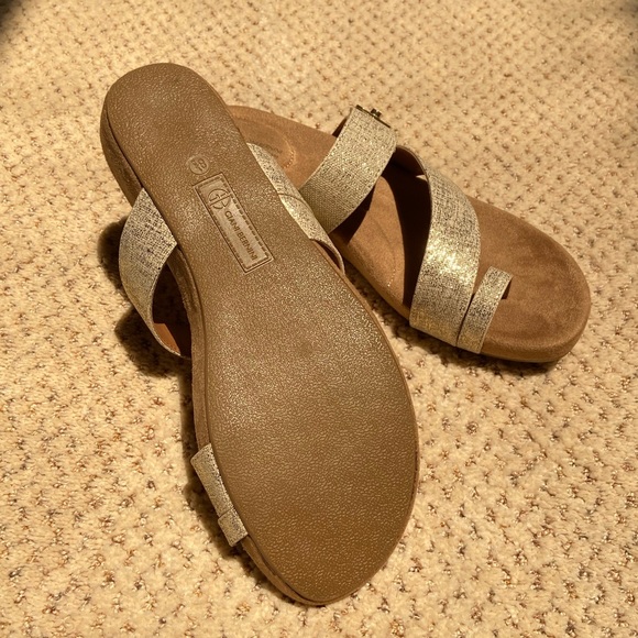 Giani Bernini Memory Foam Sandals - Picture 6 of 9
